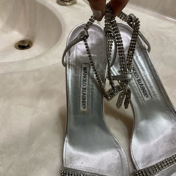 Manolo Blahnik Rhinestone Ankle Strap 4.25”Stiletto Sandal Crystal Heels, Sz 8.5 - Picture 6 of 16